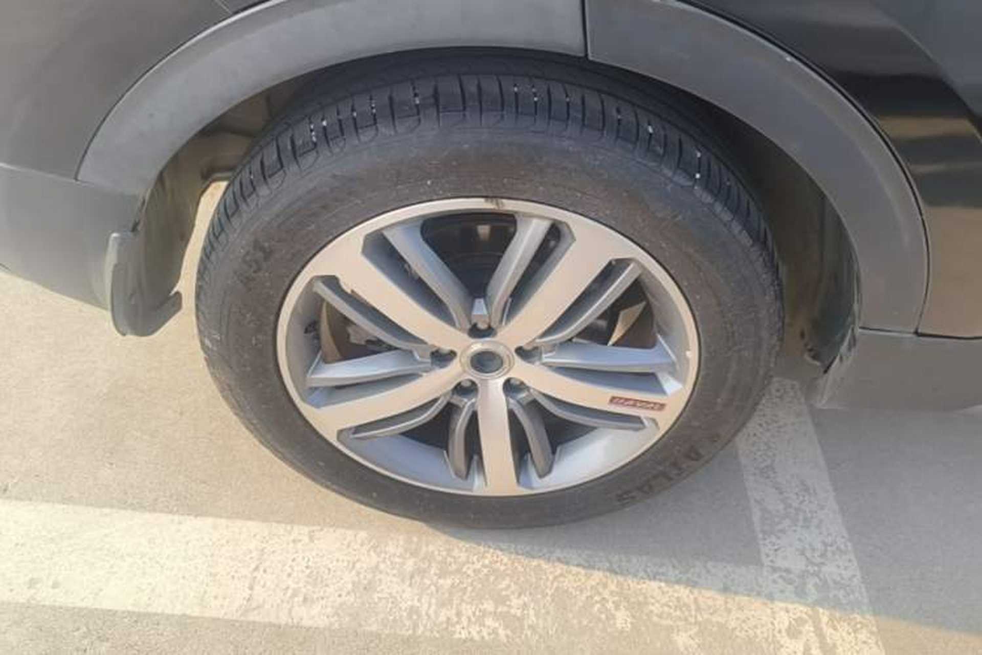 Used Haval H6 2017 Red Label 2.0T Automatic Two-Wheel Drive ZhiShang Model Right Rear Wheel Hub