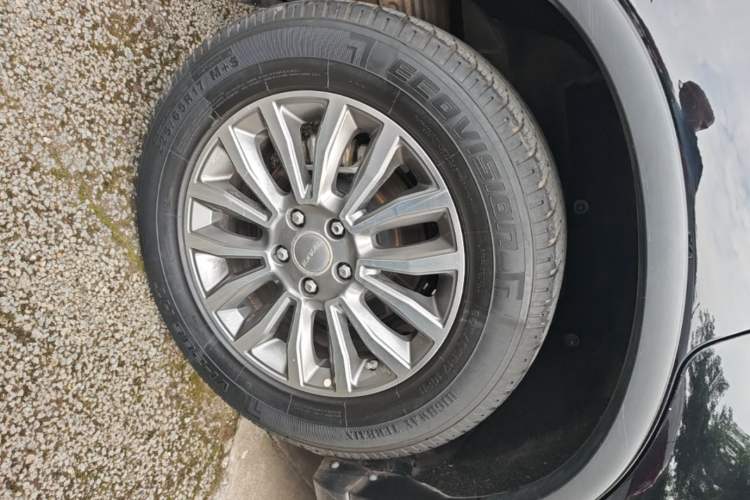 Used Haval H6 2017 Red-Label Sport Edition 1.5T Automatic Two-Wheel Drive Luxury Model Right Rear Wheel Hub