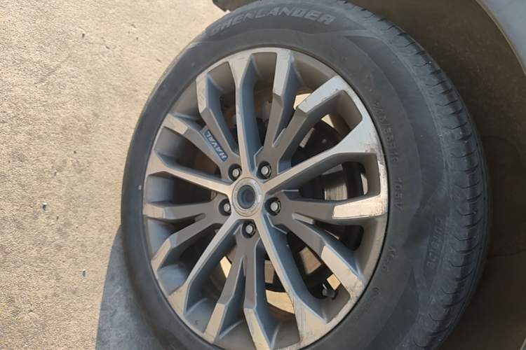 Used Haval H6 2017 Blue Label 1.5T Automatic Two-Wheel Drive ZhiShang Model Right Rear Wheel Hub