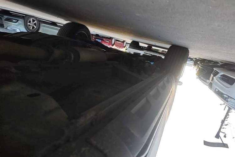 Used Haval H6 2017 Blue Label 1.5T Automatic Two-Wheel Drive ZhiShang Model Right Side Sill