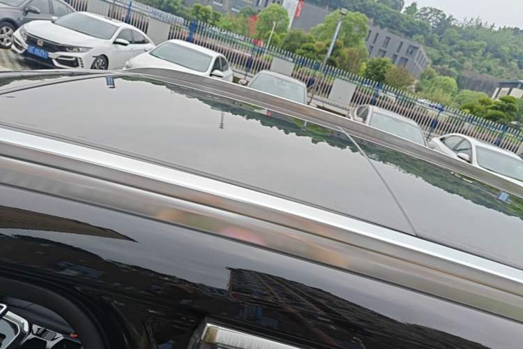 Used Haval H6 2017 Blue Label 1.3T Automatic Two-Wheel Drive Luxury Model Roof
