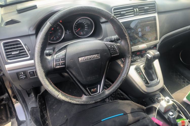Used Haval H6 2017 Red-Label Sport Edition 1.5T Automatic Two-Wheel Drive Luxury Model Steering Wheel