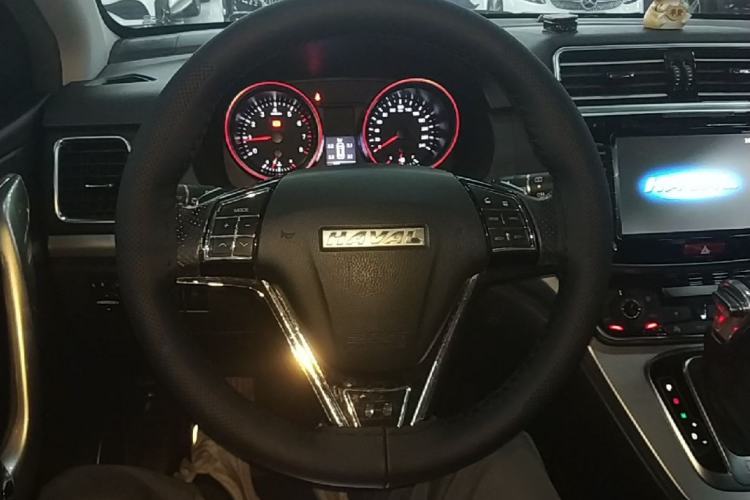 Used Haval H6 2017 Red-Label Sport Edition 1.5T Automatic Two-Wheel Drive Luxury Model Steering Wheel