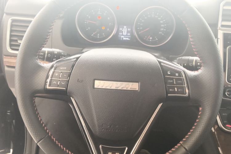 Used Haval H6 2017 Red-Label Sport Edition 1.5T Manual Two-Wheel Drive Elite Model Steering Wheel
