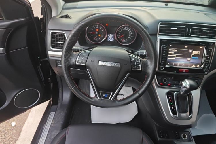 Used Haval H6 2017 Revised Blue-Label Sport Version 1.5T Automatic Two-Wheel Drive Luxury Trim Steering Wheel