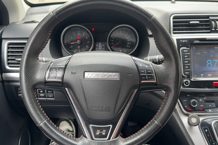 Used Haval H6 2017 Restyled Red-Label Sport Version 1.5T Automatic Two-Wheel Drive Luxury Trim Steering Wheel