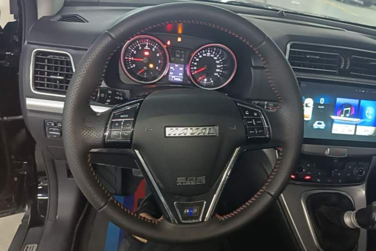 Used Haval H6 2017 Blue Label Sport Edition 1.5T Manual Two-Wheel Drive Elite Model Steering Wheel