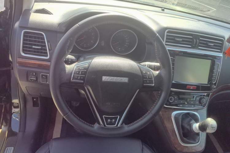 Used Haval H6 2017 Red-Label Sport Edition 1.5T Manual Two-Wheel Drive Elite Model Steering Wheel