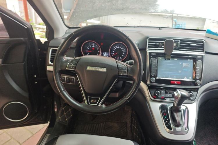 Used Haval H6 2017 Red-Label Sport Edition 1.5T Automatic Two-Wheel Drive Luxury Model Steering Wheel
