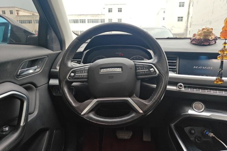 Used Haval H6 2017 Red Label 2.0T Automatic Two-Wheel Drive ZhiShang Model Steering Wheel