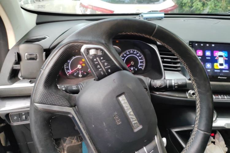Used Haval H6 2017 Red-Label 1.5T Automatic Two-Wheel Drive Smart Edition Steering Wheel