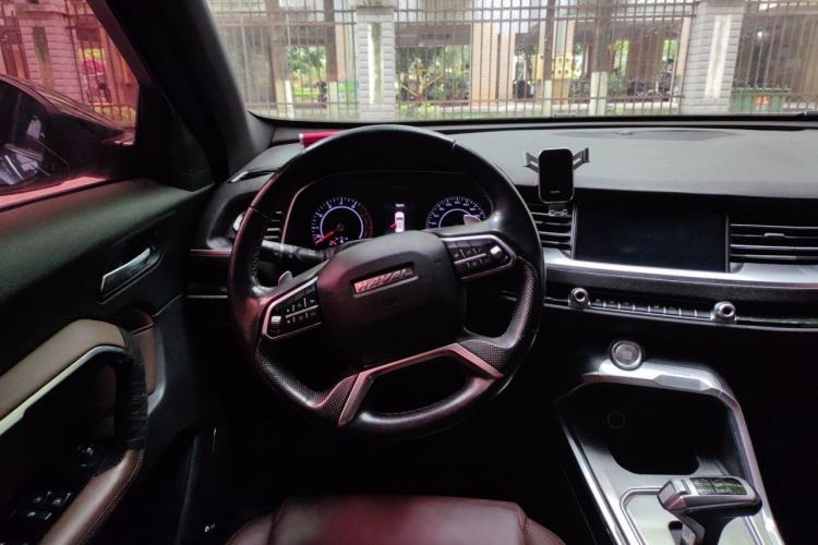 Used Haval H6 2017 Red Label 2.0T Automatic Two-Wheel Drive ZhiShang Model Steering Wheel