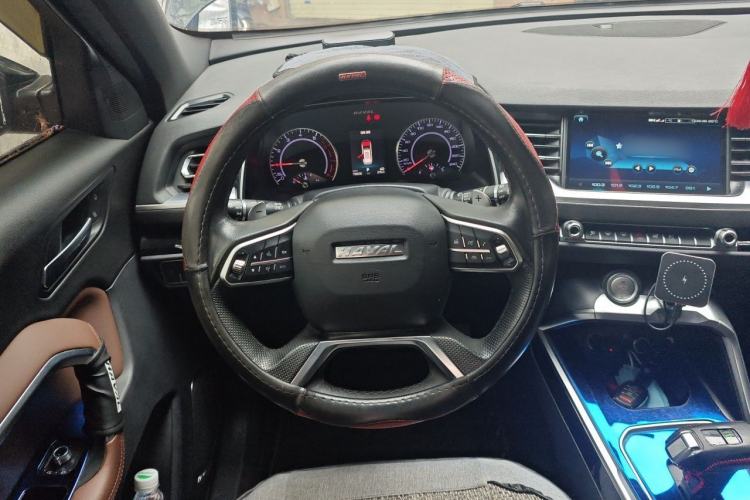 Used Haval H6 2017 Red Label 2.0T Automatic Two-Wheel Drive ZhiShang Model Steering Wheel