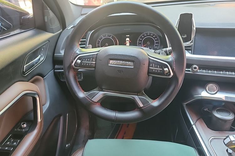 Used Haval H6 2017 Red Label 2.0T Automatic Two-Wheel Drive ZhiShang Model Steering Wheel