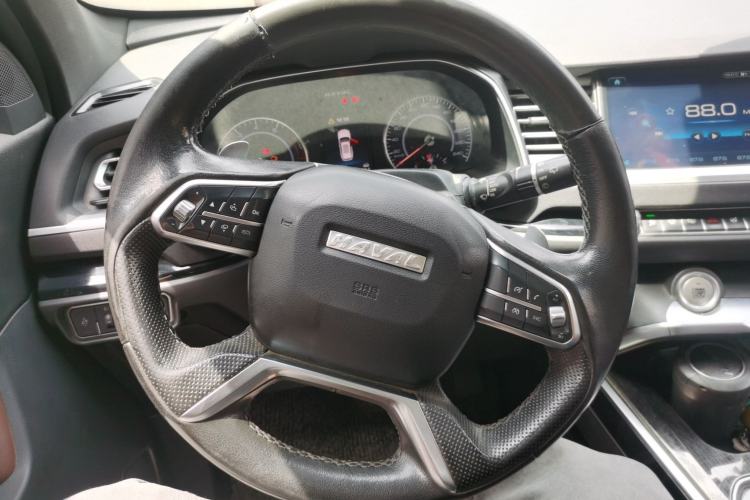 Used Haval H6 2017 Blue Label 2.0T Automatic Two-Wheel Drive Smart Edition Steering Wheel