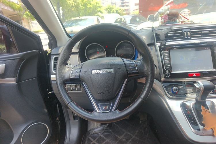 Used Haval H6 2017 Red-Label Sport Edition 1.5T Automatic Two-Wheel Drive Luxury Model Steering Wheel