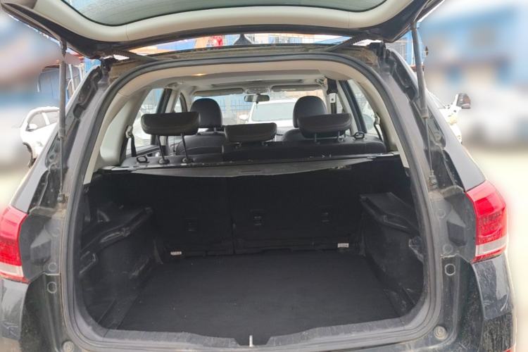 Used Haval H6 2017 Blue Label Sport Edition 1.5T Manual 4x4 Elite Model Trunk
