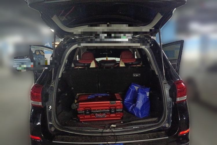 Used Haval H6 2017 Blue Label Sport Edition 1.5T Automatic Two-Wheel Drive Luxury Model Trunk