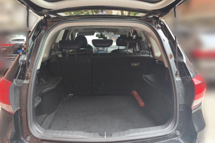 Used Haval H6 2017 Classic Edition 1.5T Automatic Two-Wheel Drive Elite Model Trunk