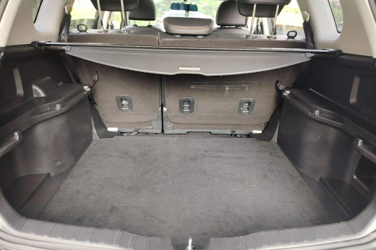 Used Haval H6 2017 Red-Label Sport Edition 1.5T Automatic Two-Wheel Drive Luxury Model Trunk