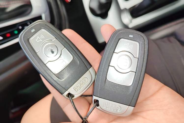 Used Haval H6 2017 Classic Edition 1.5T Automatic Two-Wheel Drive Elite Model Vehicle Key