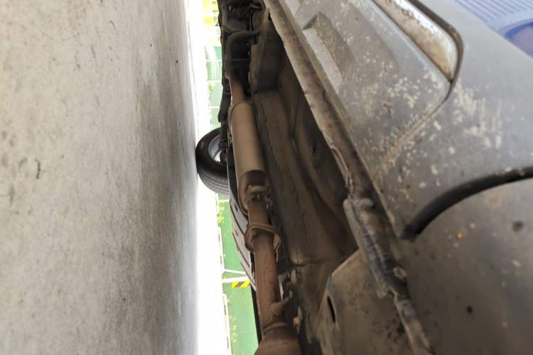 Used Haval H6 2017 Blue Label 2.0T Automatic Two-Wheel Drive Leading Model Chassis Front Right