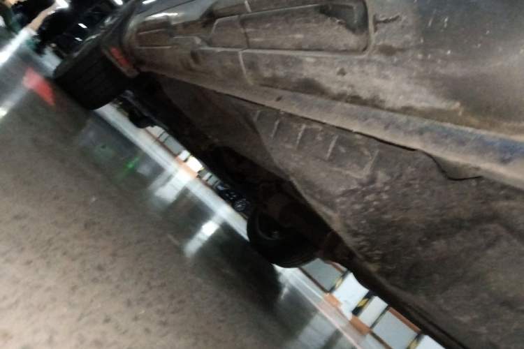 Used Haval H6 2017 Red Label 2.0T Automatic Two-Wheel Drive ZhiShang Model Chassis Rear Left