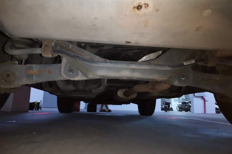 Used Haval H6 2017 Blue Label 2.0T Automatic Two-Wheel Drive Leading Model Chassis Rear