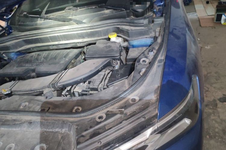 Used Haval H6 2017 Red-Label 1.5T Automatic Two-Wheel Drive Leading Version Engine Bay Left