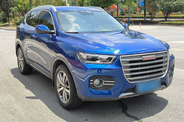 Used Haval H6 2017 Red Label 2.0T Automatic Two-Wheel Drive ZhiShang Model Exterior 3