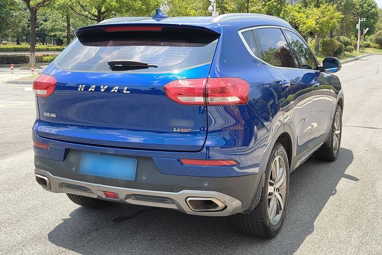 Used Haval H6 2017 Red Label 2.0T Automatic Two-Wheel Drive ZhiShang Model Exterior 7