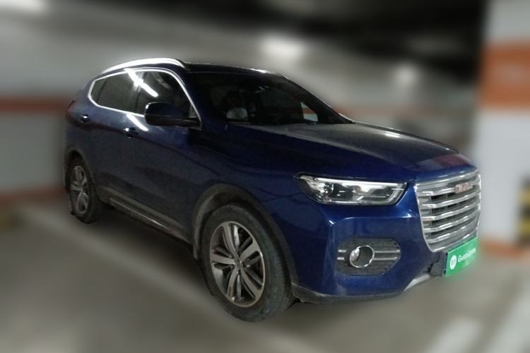 Used Haval H6 2017 Red Label 2.0T Automatic Two-Wheel Drive ZhiShang Model Front Right 45 Deg