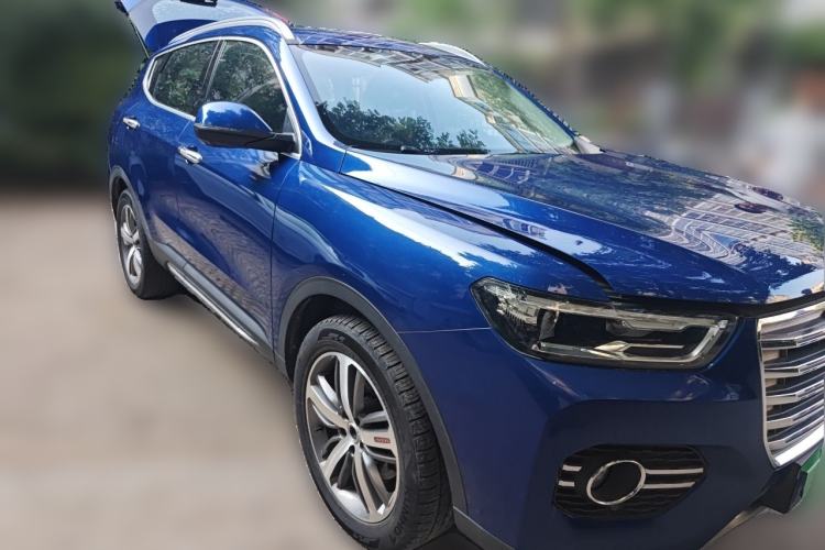 Used Haval H6 2017 Red-Label 1.3T Automatic Two-Wheel Drive ZhiShang Model Front Right 45 Deg