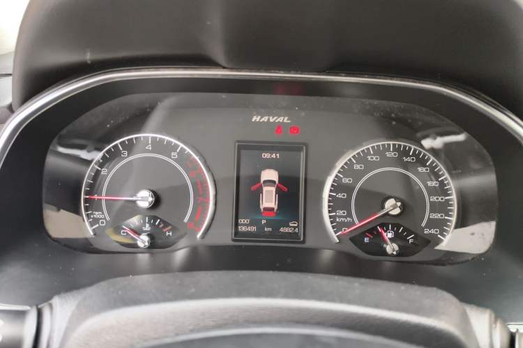 Used Haval H6 2017 Red Label 2.0T Automatic Two-Wheel Drive ZhiShang Model Instrument Cluster