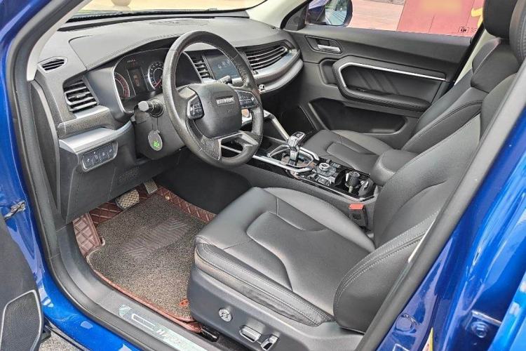 Used Haval H6 2017 Red Label 2.0T Automatic Two-Wheel Drive ZhiShang Model Left Front Seat