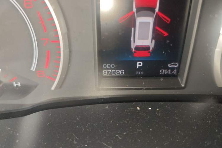 Used Haval H6 2017 Red Label 2.0T Automatic Two-Wheel Drive ZhiShang Model Odometer Close Up