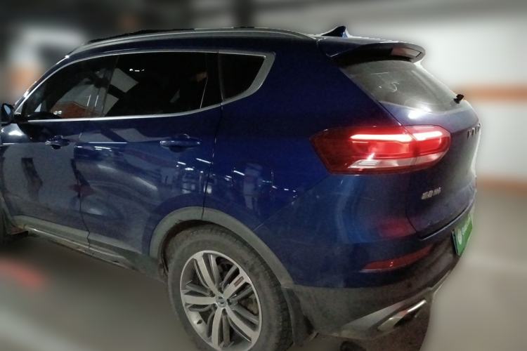 Used Haval H6 2017 Red Label 2.0T Automatic Two-Wheel Drive ZhiShang Model Rear Left 45 Deg