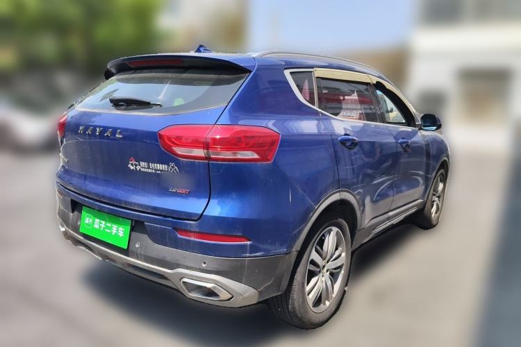 Used Haval H6 2017 Red Label 2.0T Automatic Two-Wheel Drive ZhiShang Model Rear Right 45 Deg