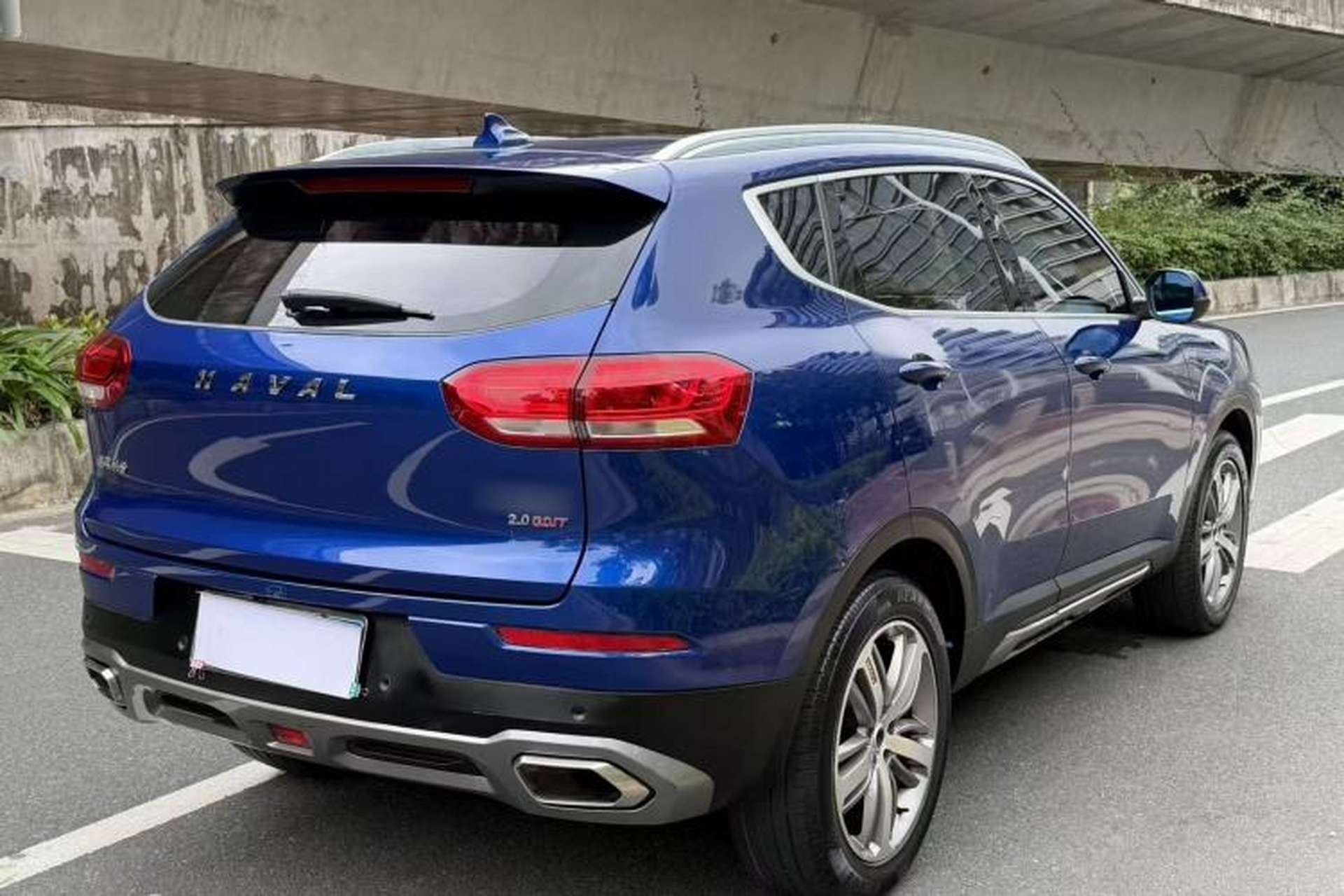 Used Haval H6 2017 Red Label 2.0T Automatic Two-Wheel Drive ZhiShang Model Rear Right 45 Deg