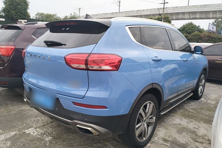 Used Haval H6 2017 Red Label 2.0T Automatic Two-Wheel Drive ZhiShang Model Rear Right 45 Deg