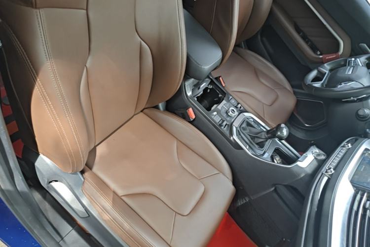 Used Haval H6 2017 Red-Label 1.5T Automatic Two-Wheel Drive Smart Edition Right Front Seat