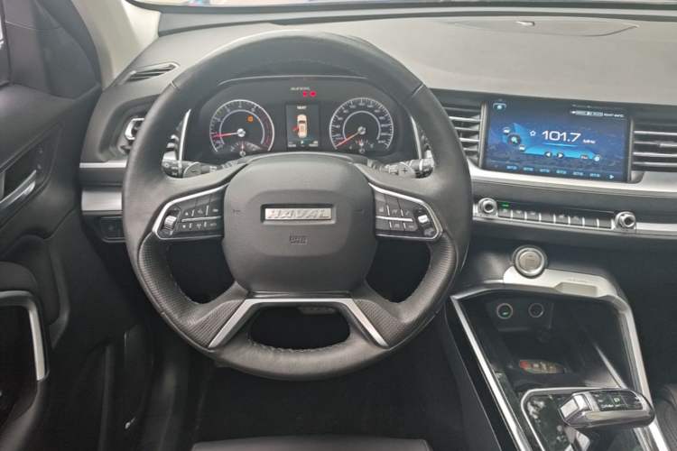 Used Haval H6 2017 Red Label 2.0T Automatic Two-Wheel Drive ZhiShang Model Steering Wheel