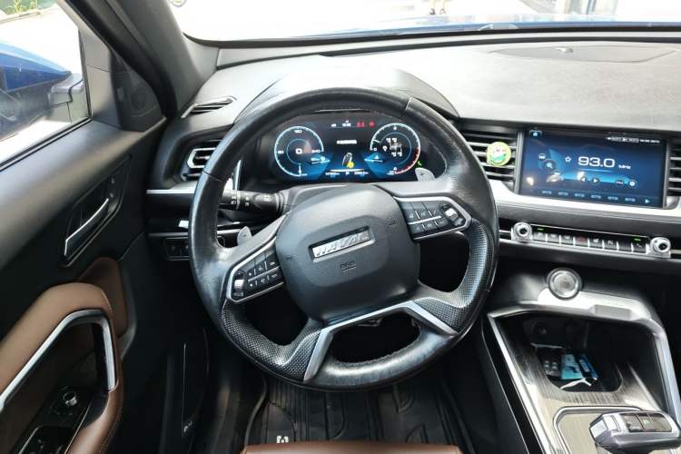 Used Haval H6 2017 Blue Label 2.0T Automatic Two-Wheel Drive Leading Model Steering Wheel