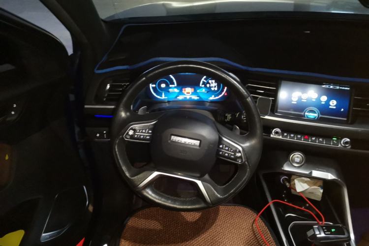 Used Haval H6 2017 Blue Label 2.0T Automatic Two-Wheel Drive Leading Model Steering Wheel