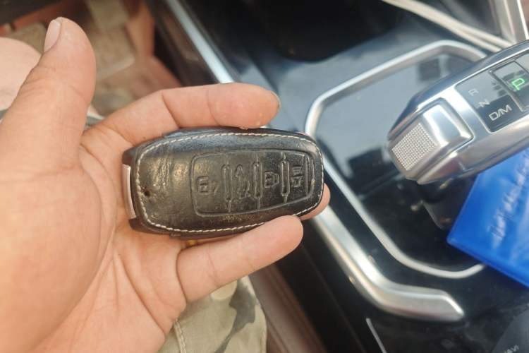 Used Haval H6 2017 Red Label 2.0T Automatic Two-Wheel Drive ZhiShang Model Vehicle Key