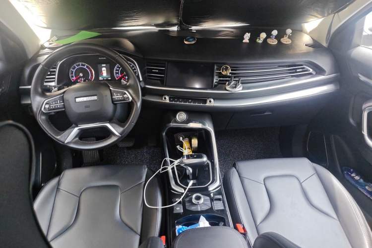 Used Haval H6 2017 Blue Label 2.0T Automatic Two-Wheel Drive Smart Edition Center Console