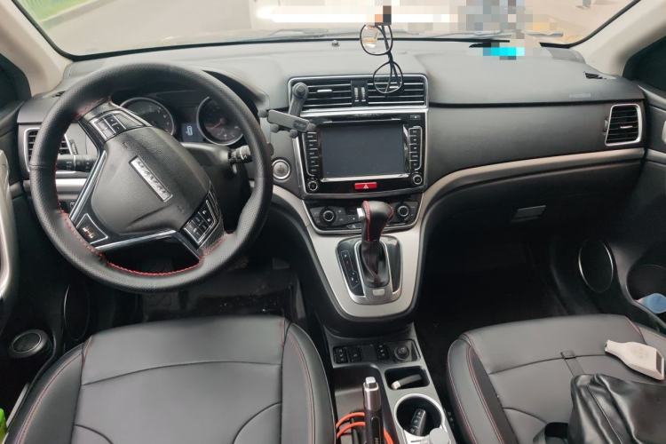 Used Haval H6 2017 Red-Label Sport Edition 1.5T Automatic Two-Wheel Drive Luxury Model Center Console