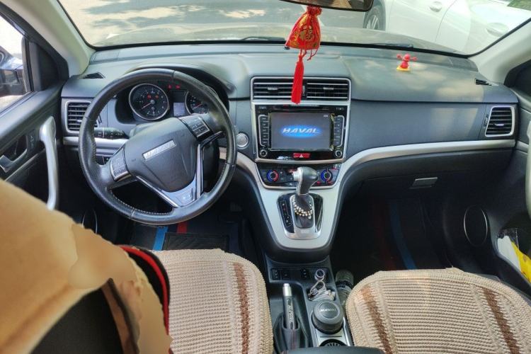 Used Haval H6 2017 Blue Label Sport Edition 1.5T Automatic Two-Wheel Drive Luxury Model Center Console