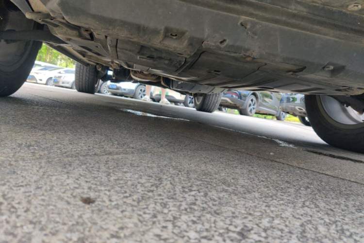 Used Haval H6 2017 Blue Label 1.3T Automatic Two-Wheel Drive ZhiShang Model Chassis Front