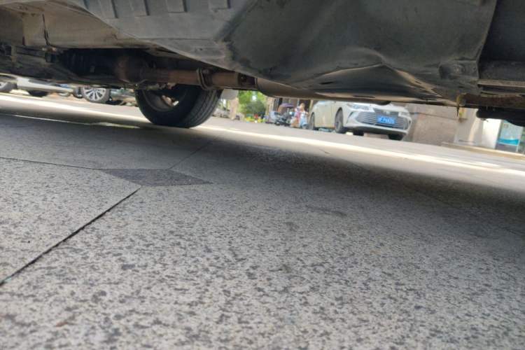 Used Haval H6 2017 Blue Label 1.3T Automatic Two-Wheel Drive ZhiShang Model Chassis Rear Left